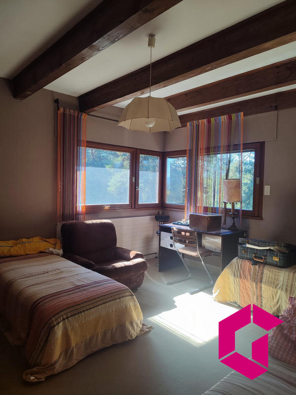 Villa - 250 m² - 11 pièces