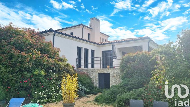 Maison de maîtres - 223 m² - 6 pièces