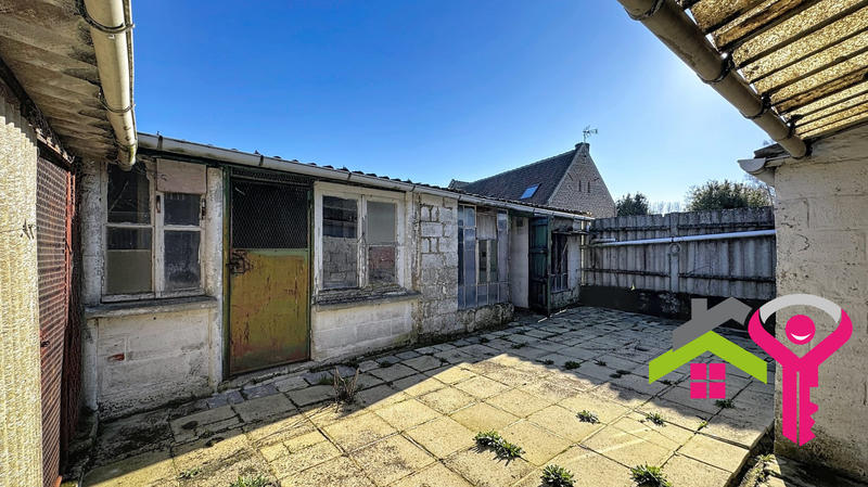 Maison - 80 m² - 5 pièces