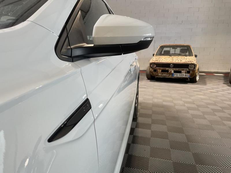 Volkswagen Polo 5 (IV) 95ch Dsg7 R-Line -Camera de Recule-Carplay-Garantie 6 Mois-Financement Possible-