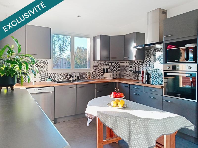 Villa - 155 m² - 6 pièces