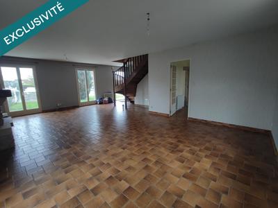 Maison - 140 m² - 5 pièces