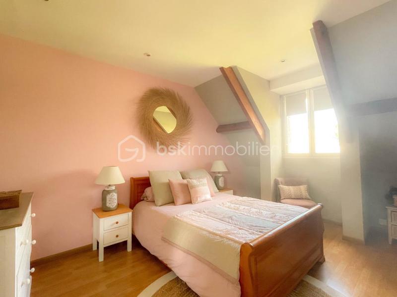 Maison traditionnelle - 170 m² - 5 pièces