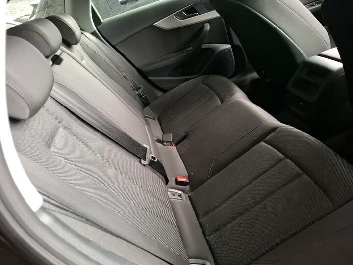 Audi A4 Avant V (3) 30 Tdi 136 7cv Business Line s tronic