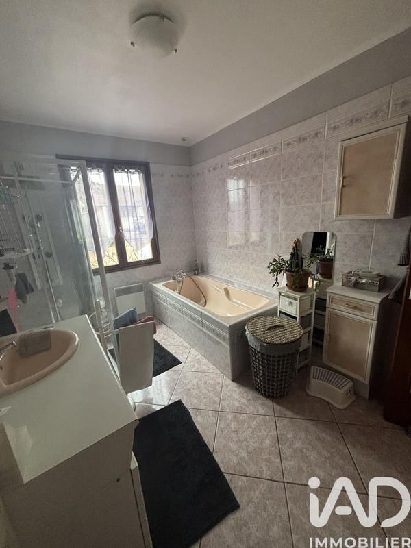 Maison - 135 m² - 5 pièces