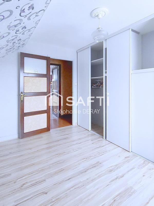 Maison - 87 m² - 5 pièces