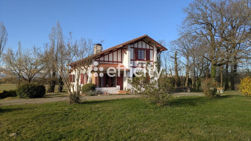 Maison ancienne - 107 m² - 4 pièces