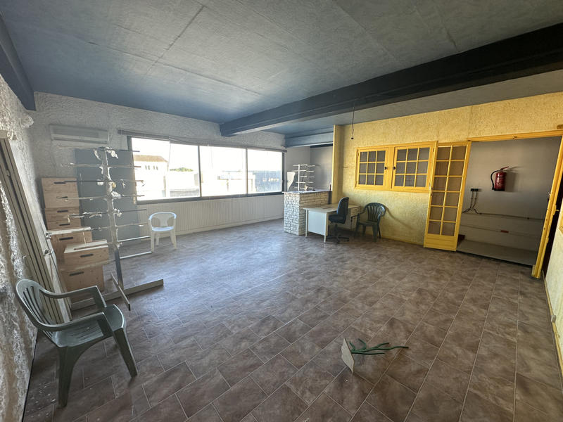 Local d'activités - 160 m²