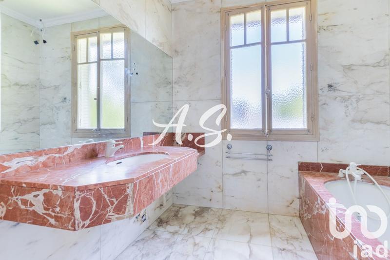 Maison - 148 m² - 6 pièces