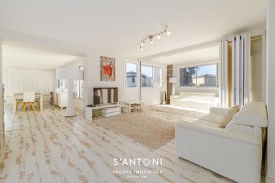 Appartement - 127 m² - 4 pièces