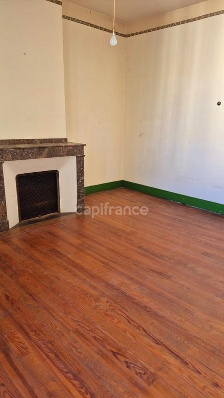 Maison - 363 m² - 12 pièces