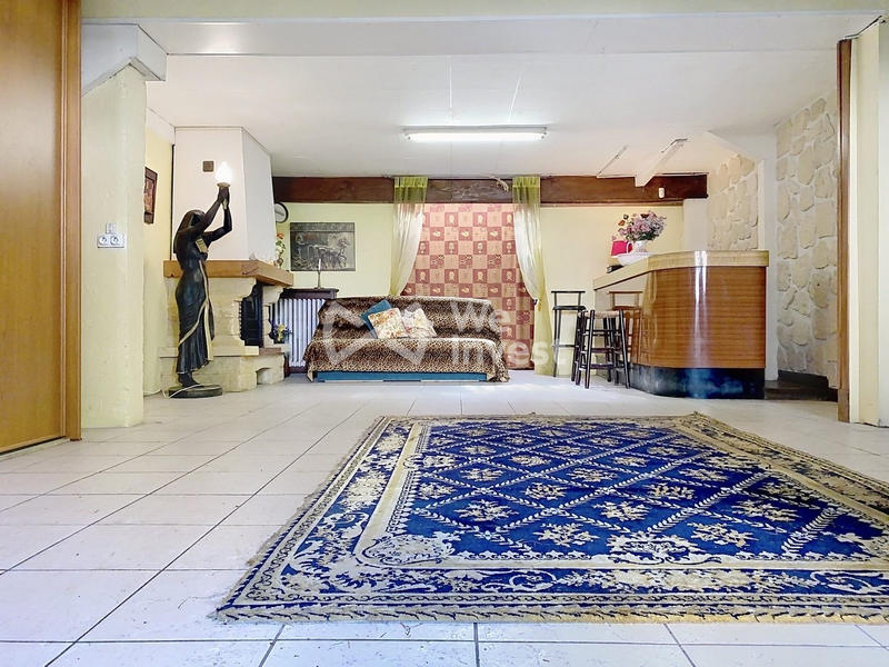 Maison - 161 m² - 7 pièces