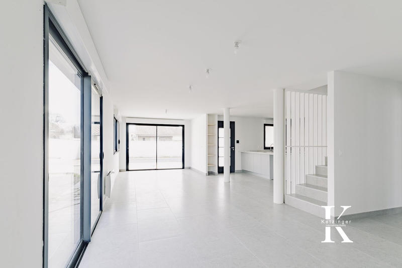 Maison - 165 m² - 7 pièces