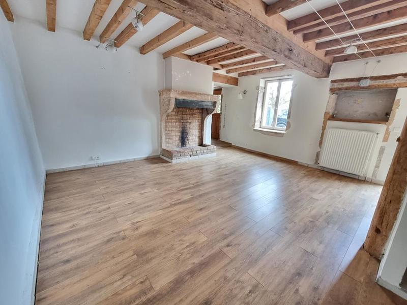 Maison - 204 m² - 7 pièces