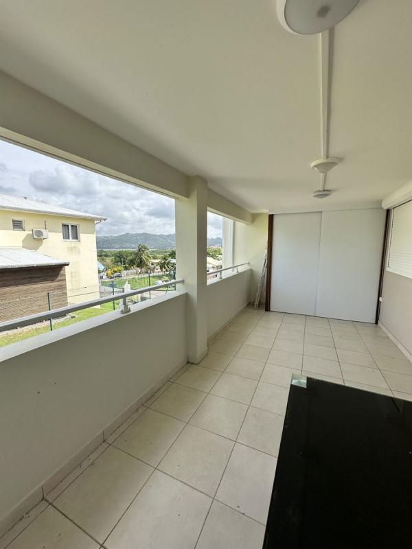 Appartement - 61 m² - 4 pièces