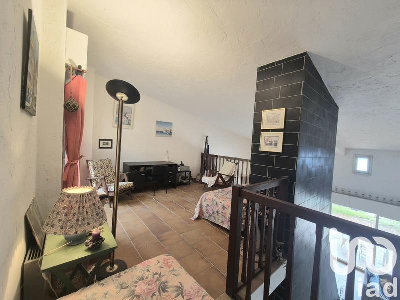 Maison - 180 m² - 6 pièces