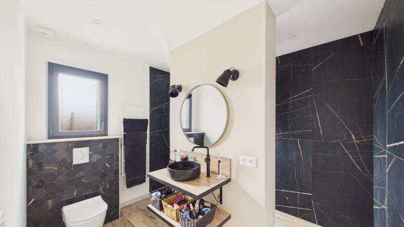 Villa - 160 m² - 5 pièces