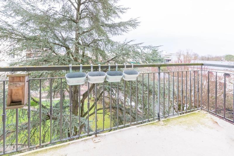 Appartement - 90 m² - 4 pièces