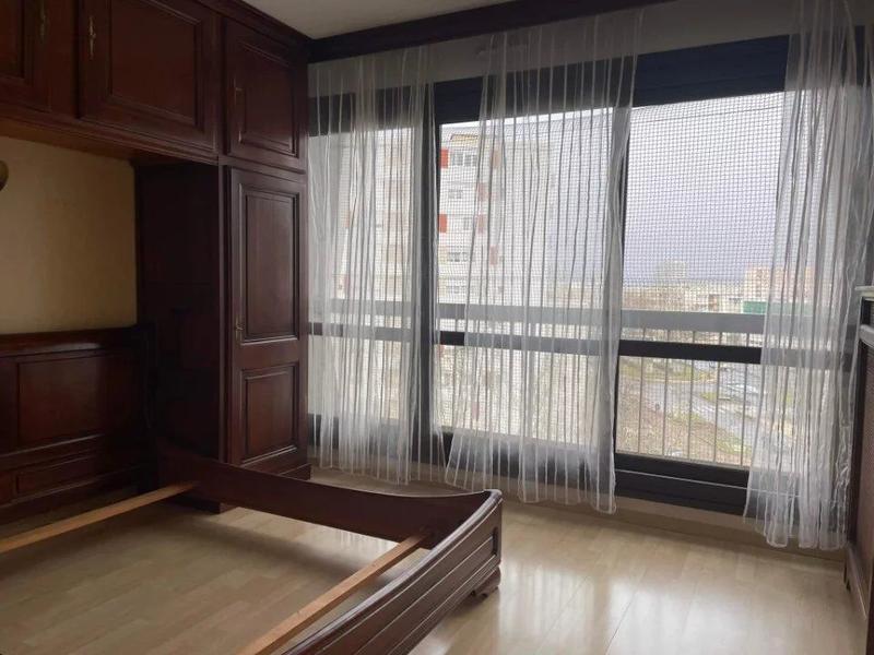 Appartement - 100 m² - 5 pièces