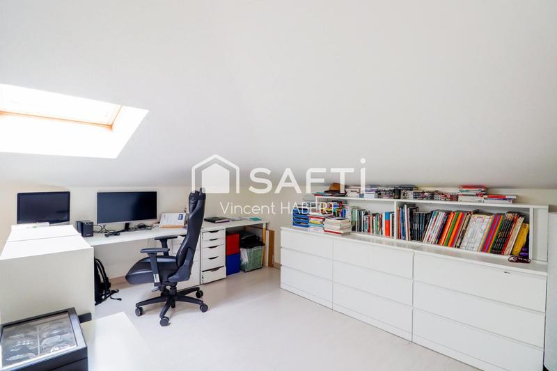 Maison - 174 m² - 6 pièces