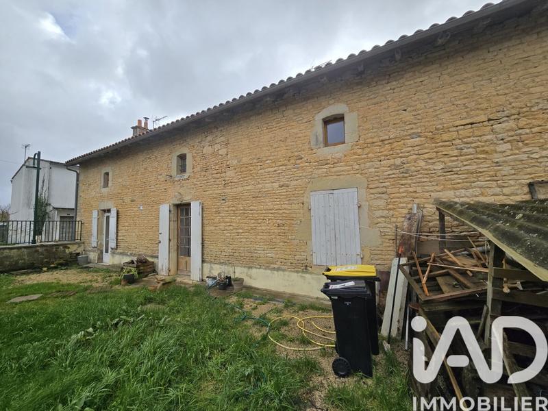 Maison - 90 m² - 4 pièces
