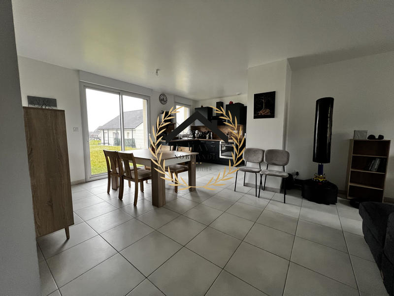 Maison - 84 m² - 5 pièces