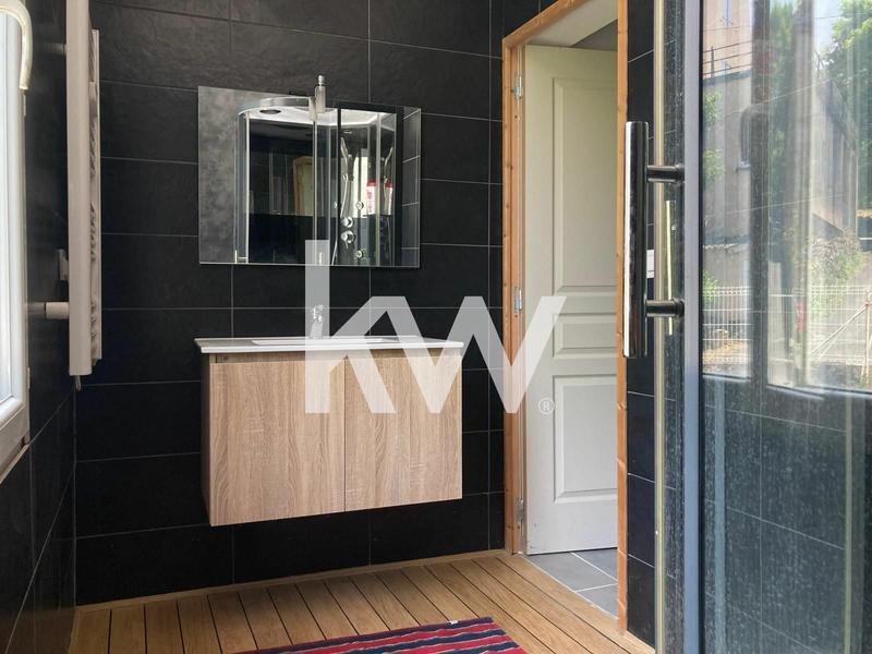 Maison ancienne - 106 m² - 5 pièces