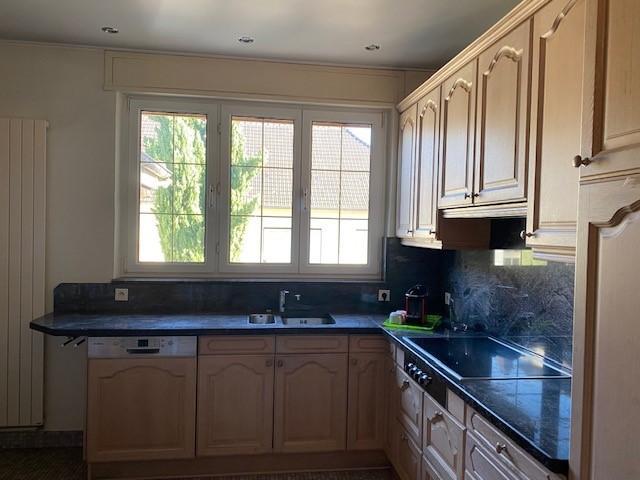 Maison - 218 m² - 9 pièces