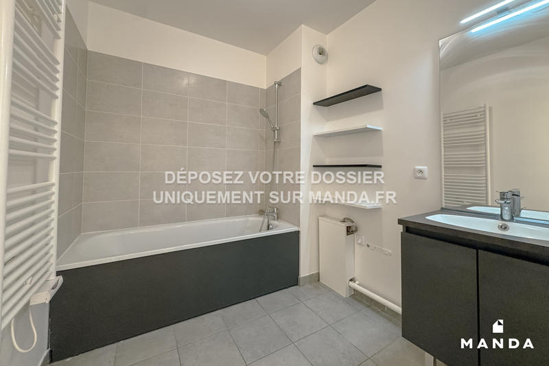 Appartement - 64 m² - 3 pièces