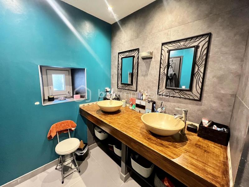 Maison - 150 m² - 6 pièces