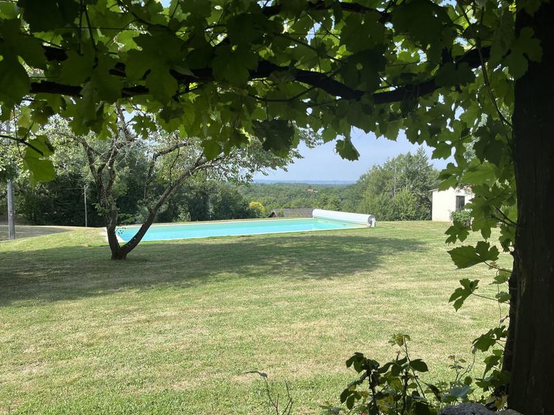 Maison traditionnelle - 213 m² - 6 pièces