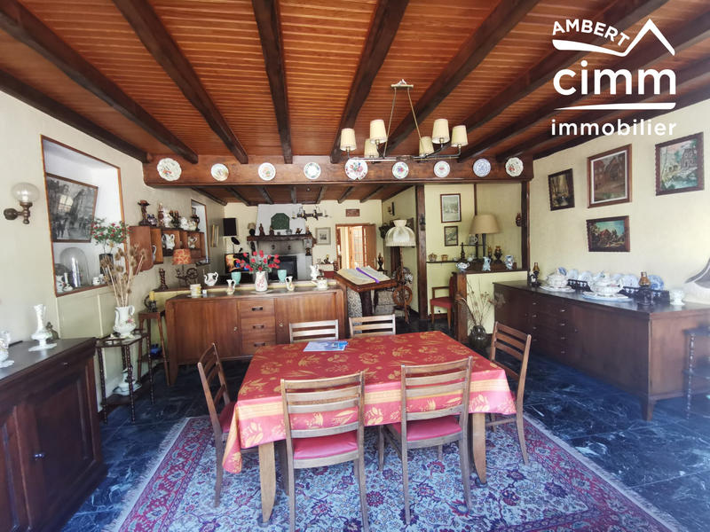 Maison - 150 m² - 8 pièces