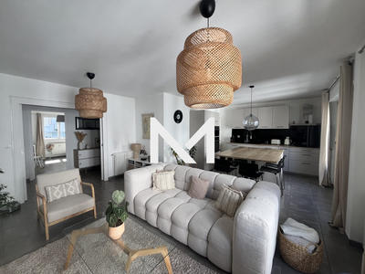 Appartement - 87 m² - 4 pièces