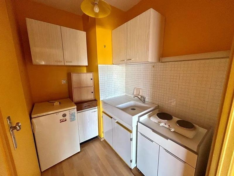 Studio - 24 m² - 1 pièce