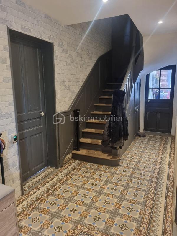 Propriété - 175 m² - 11 pièces