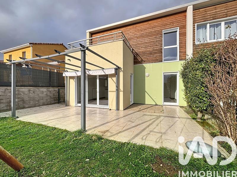 Maison - 98 m² - 4 pièces