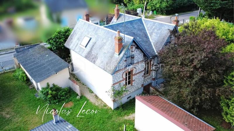 Maison - 95 m² - 4 pièces