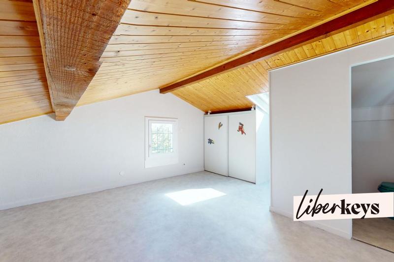 Maison - 320 m² - 7 pièces