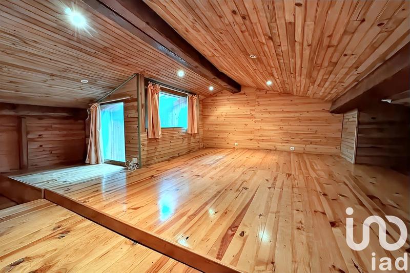 Maison - 266 m² - 10 pièces