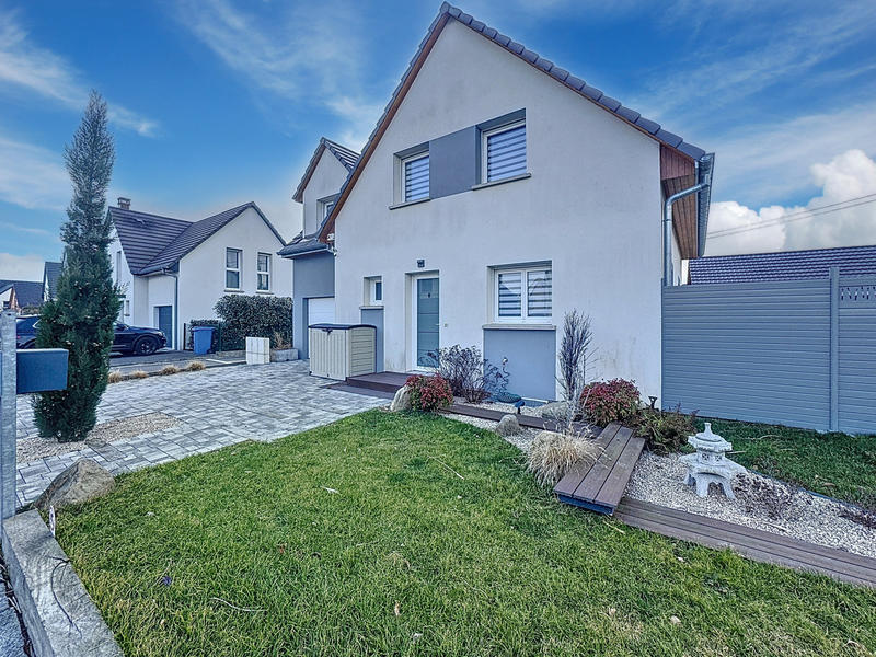 Maison - 112 m² - 5 pièces