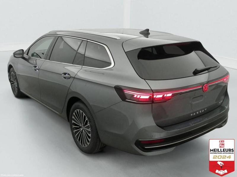 Volkswagen Passat 1.5 eTSI Opf 150 Dsg7 Elegance