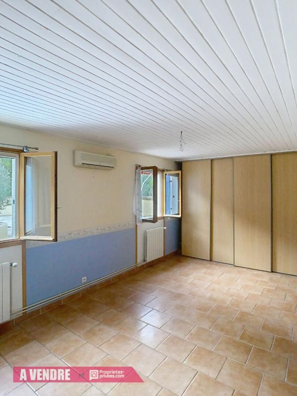 Maison - 200 m² - 6 pièces