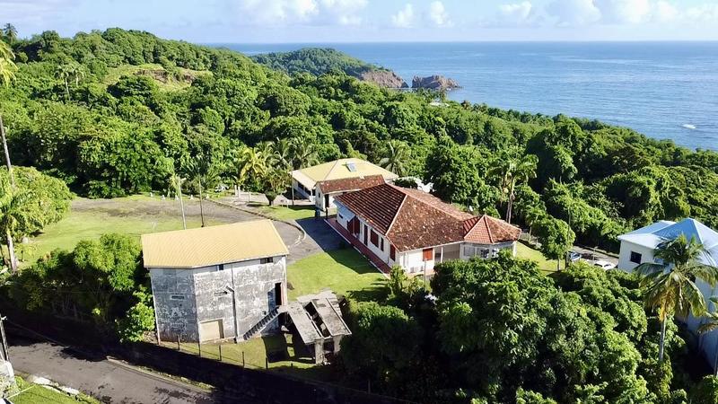 Propriété - 6 213 m² - 4 pièces