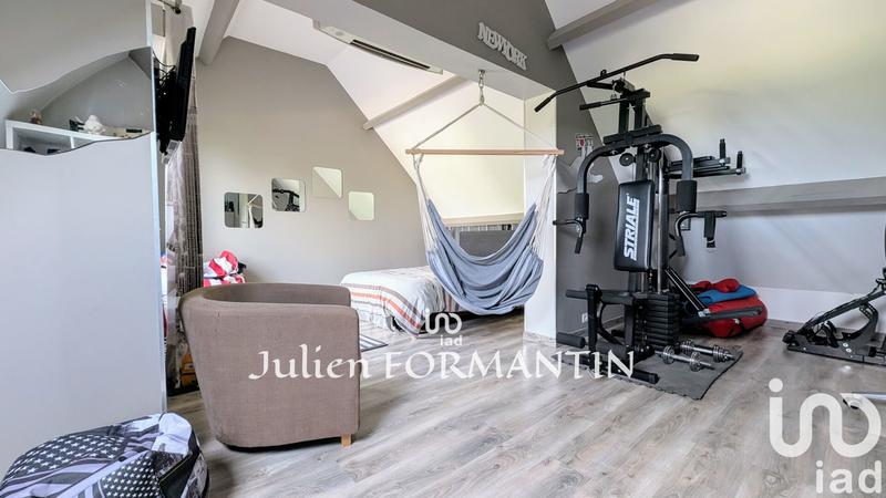 Maison - 200 m² - 7 pièces