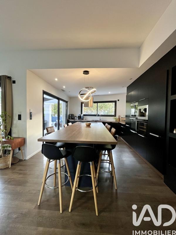 Maison - 152 m² - 5 pièces