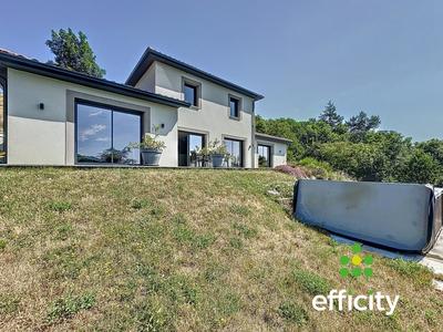 Maison - 132 m² - 5 pièces