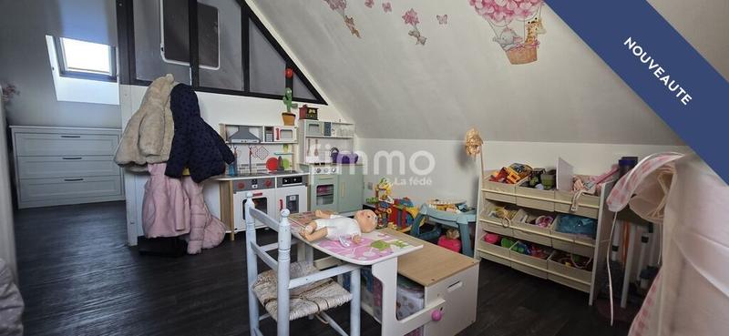 Immeuble - 200 m² - 9 pièces