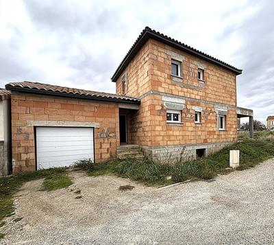Villa - 106 m² - 4 pièces