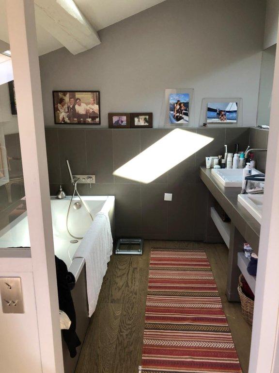 Appartement - 107 m² - 3 pièces