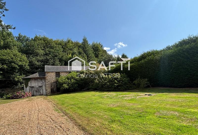 Maison - 222 m² - 8 pièces